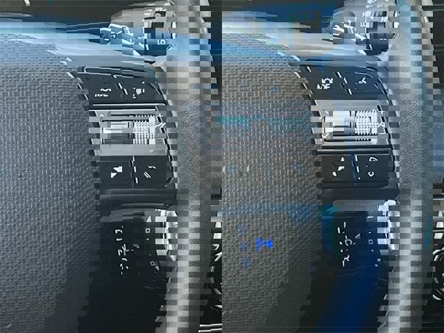 Used 2025 Hyundai Ioniq 5 SE image 15