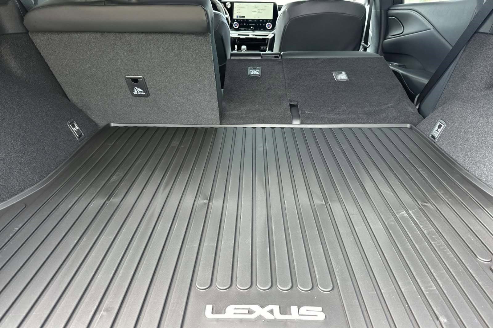 New 2026 Lexus RX 450h AWD image 27