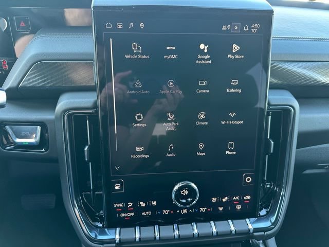 Used 2026 GMC Yukon AT4 w/ AT4 Premium Package AWD/4WD image 19