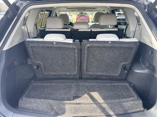Used 2019 Volkswagen Tiguan SEL Premium w/ 3rd Row Seat Package image 6