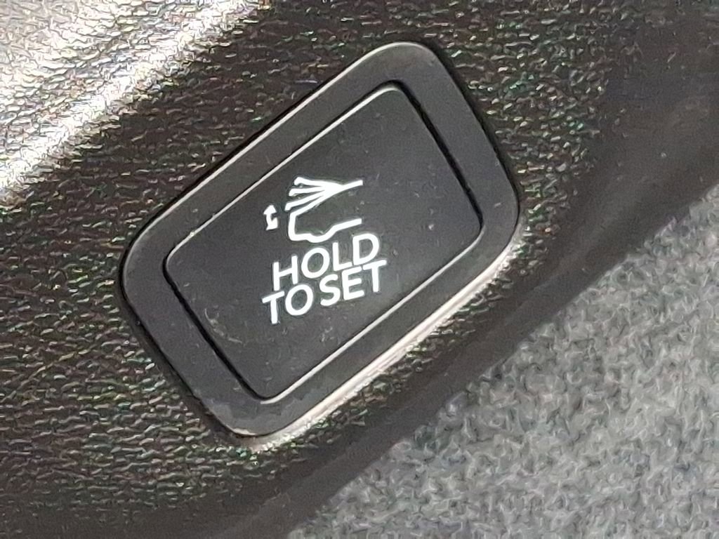 Used 2024 Dodge Charger R/T w/ Plus Group image 31