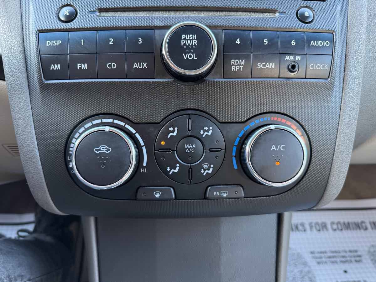 Used 2012 Nissan Altima 2.5 S FWD image 19