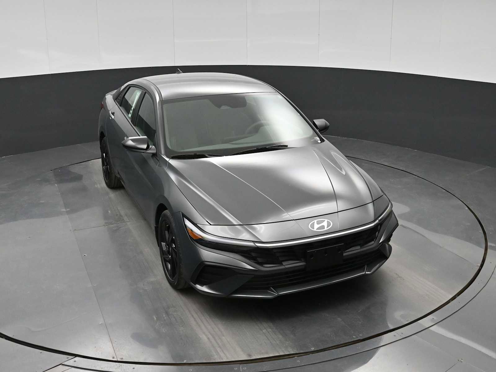 New 2026 Hyundai Elantra Sport FWD image 23