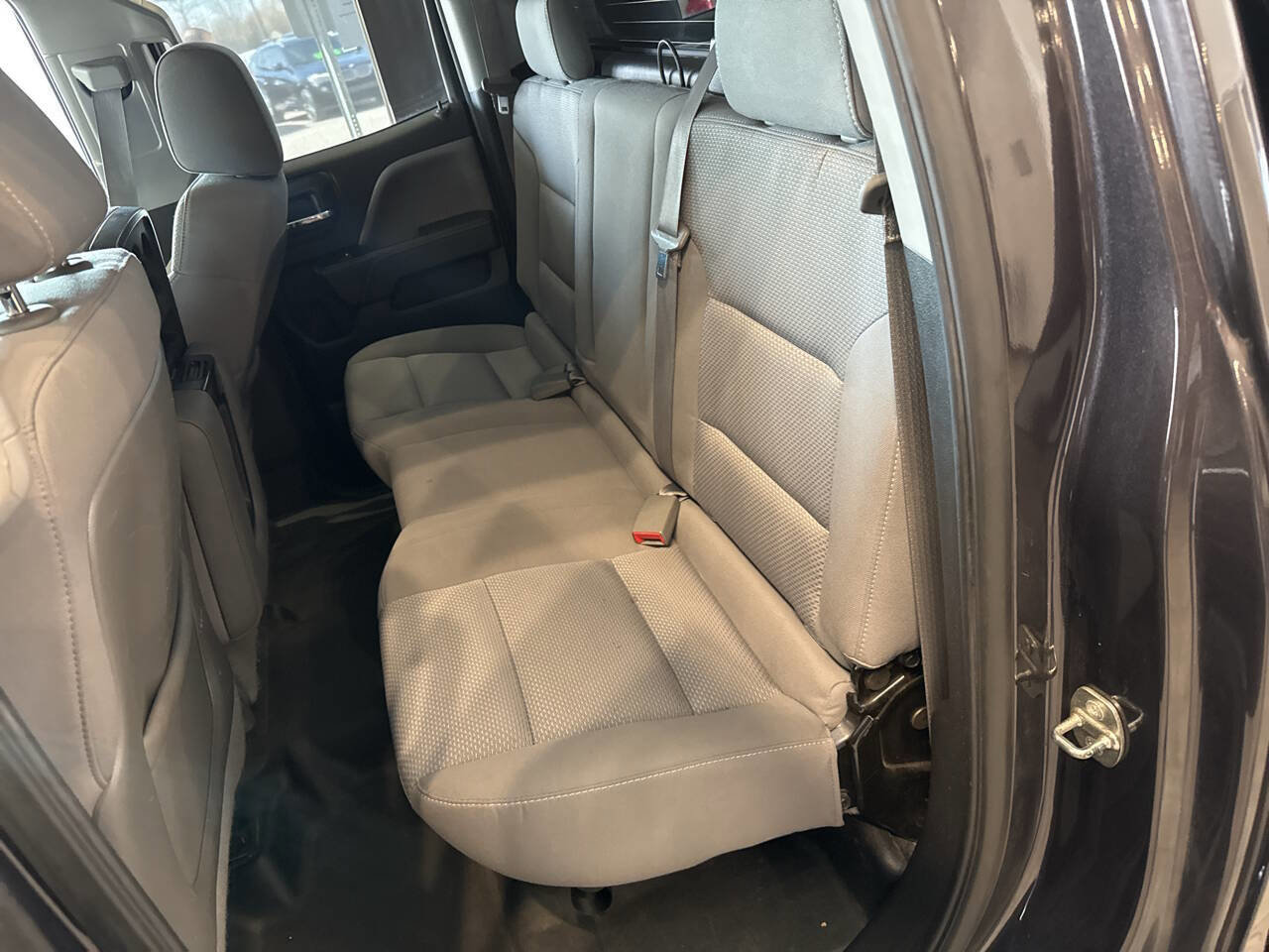 Used 2015 Chevrolet Silverado 1500 W/T w/ Trailering Package image 20