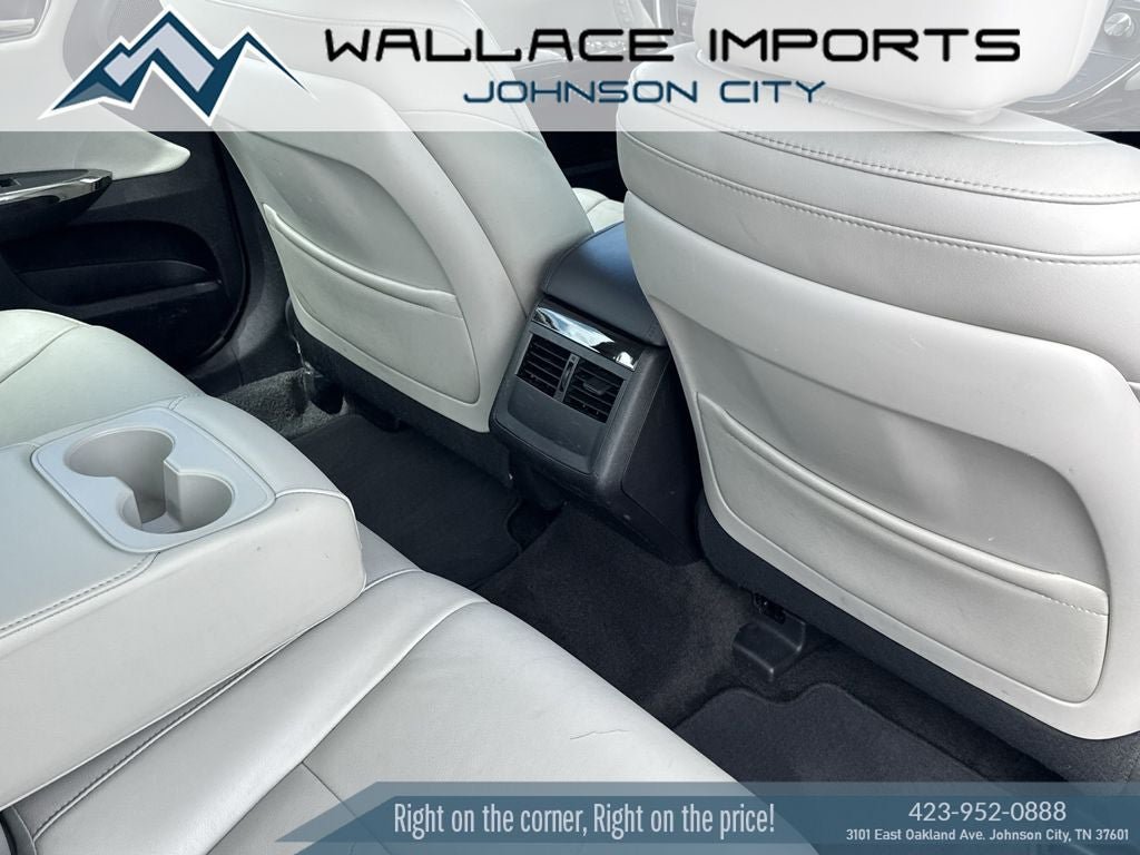 Used 2015 Toyota Avalon XLE Touring FWD image 41