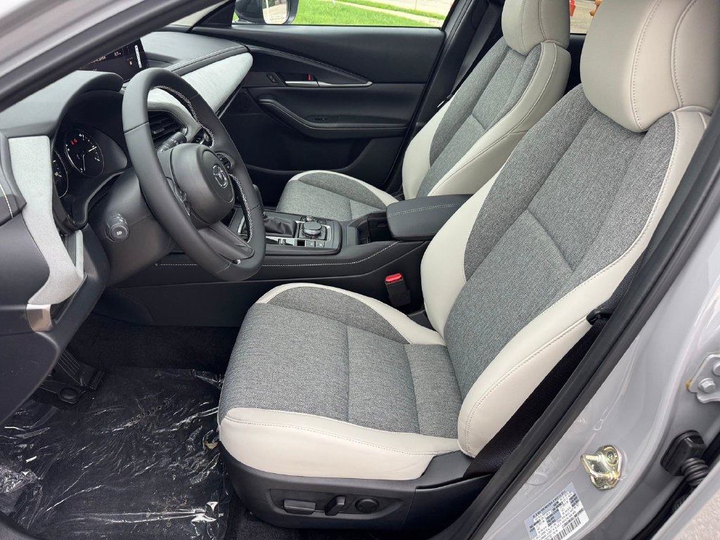New 2026 MAZDA CX-30 Aire Edition AWD/4WD image 8