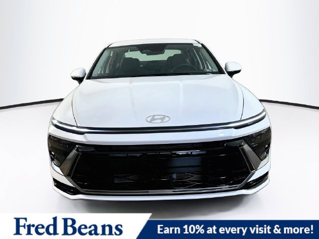 New 2026 Hyundai Sonata SEL FWD image 2