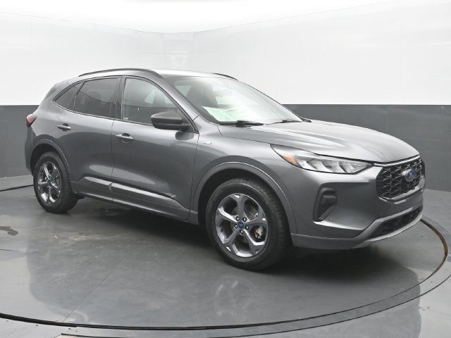 Used 2023 Ford Escape ST-Line AWD/4WD image 7