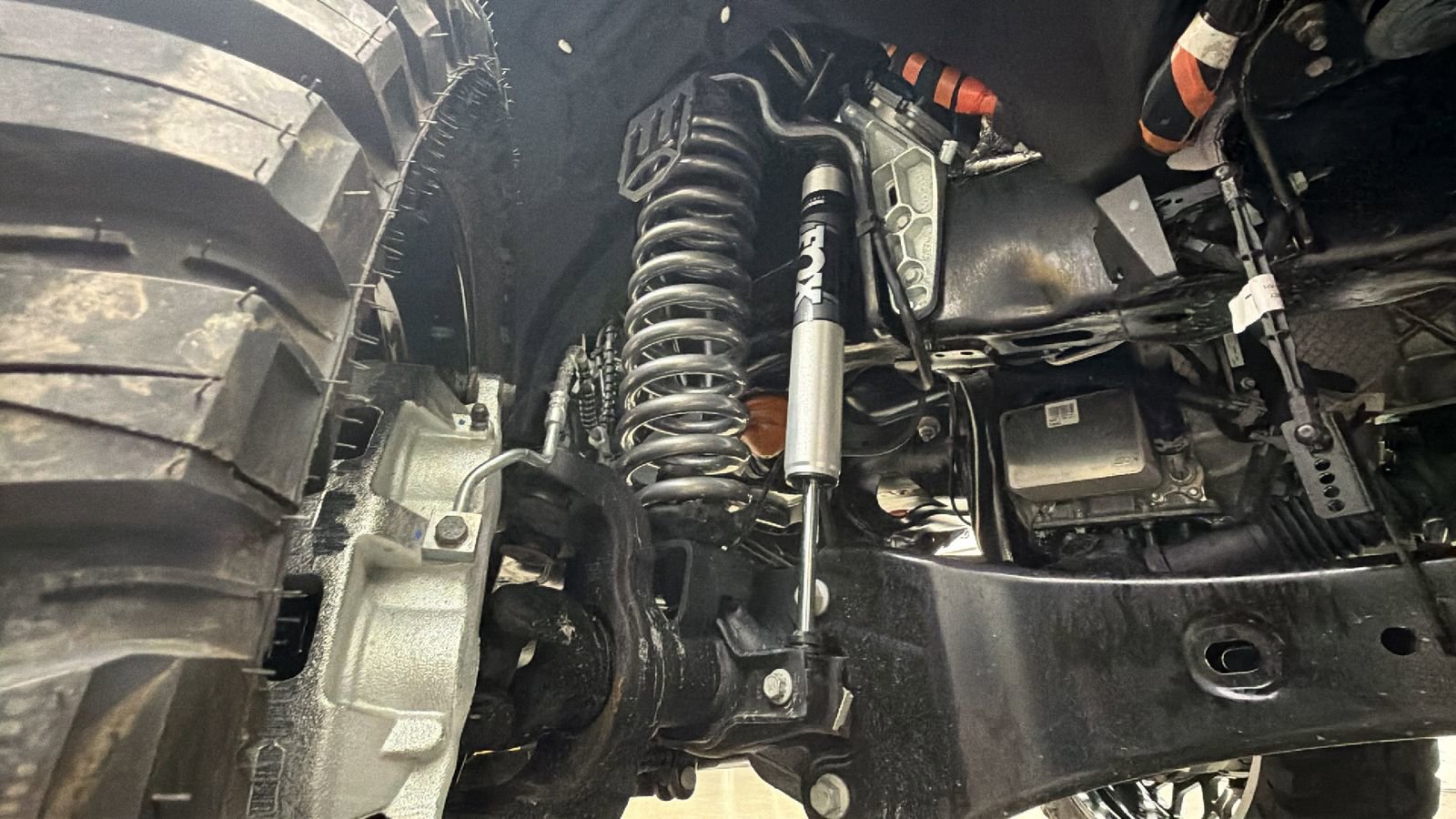 Used 2026 Ford F450 Platinum w/ FX4 Off-Road Package AWD/4WD image 16