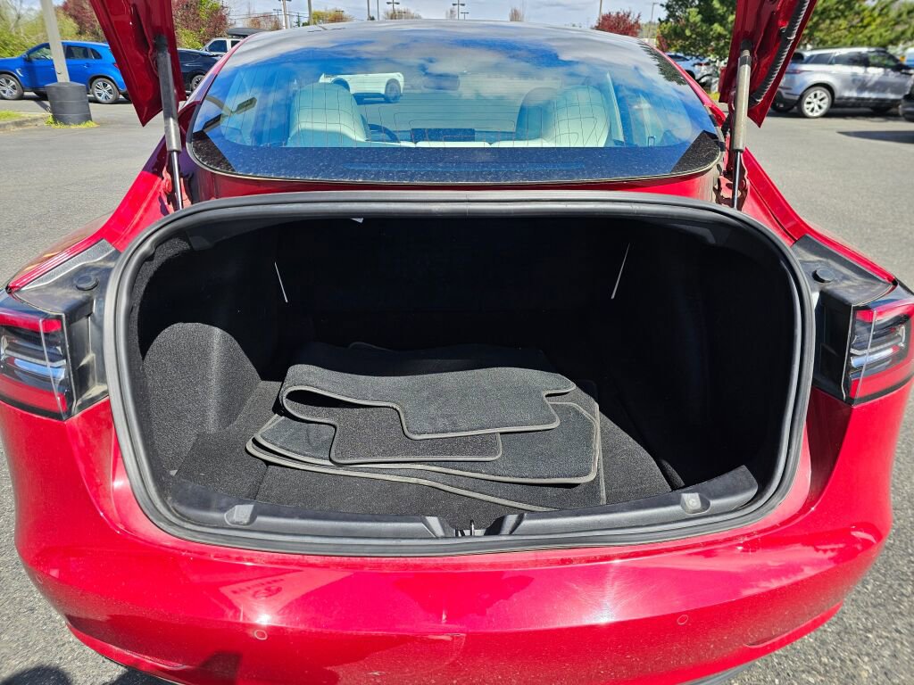 Used 2019 Tesla Model 3 Long Range image 18