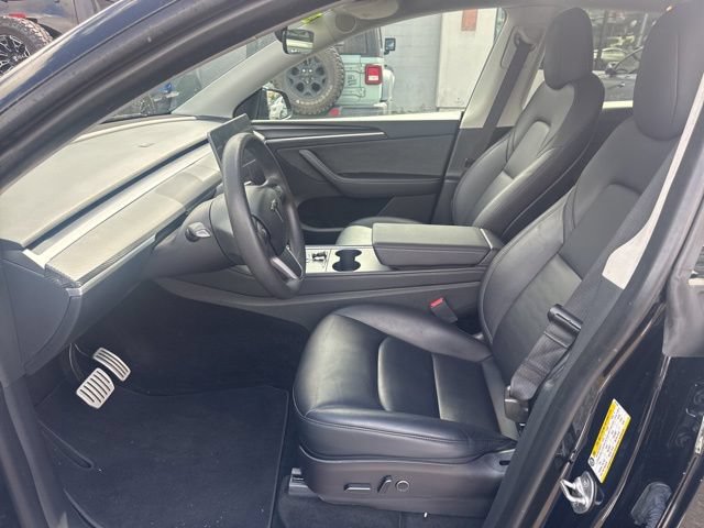 Used 2023 Tesla Model Y Performance AWD/4WD image 10