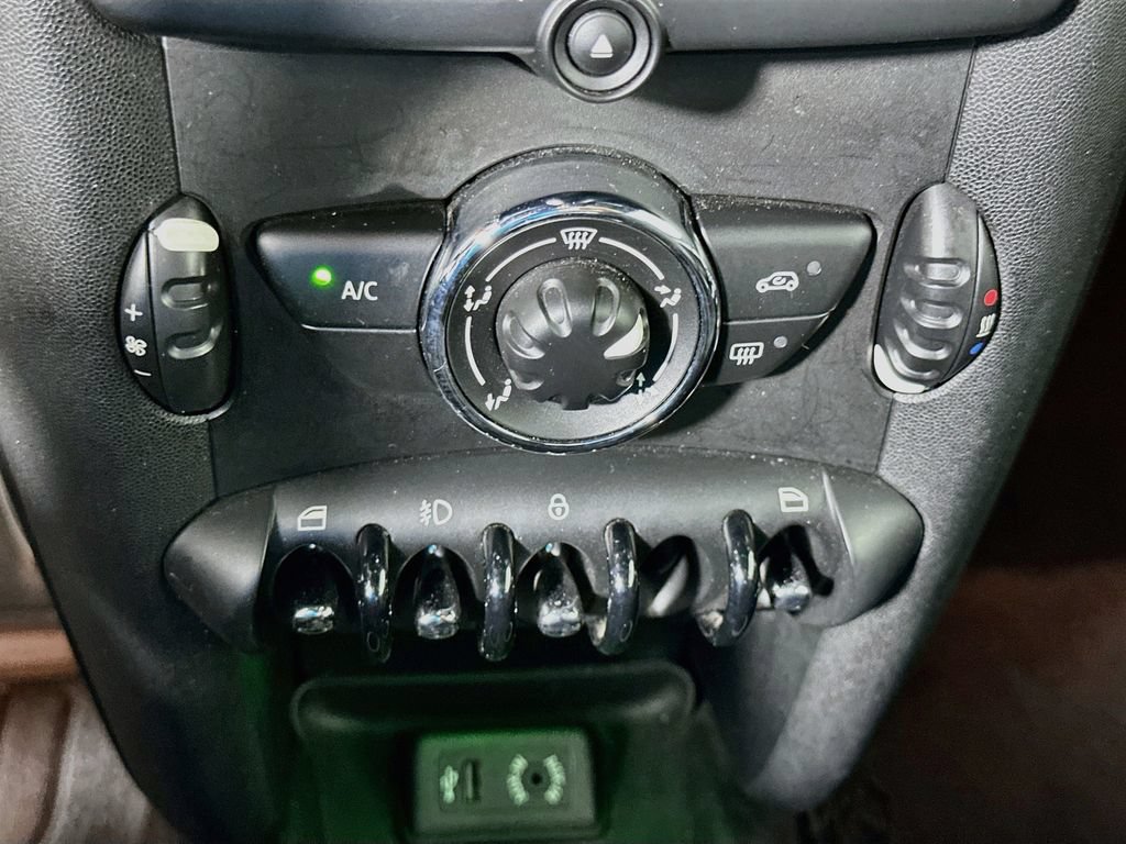 Used 2013 MINI Cooper S FWD image 14