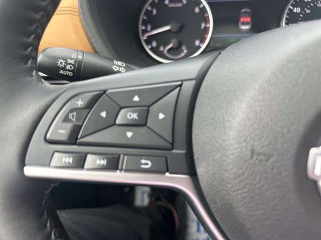 New 2025 Nissan Sentra SV w/ SV Premium Package image 30