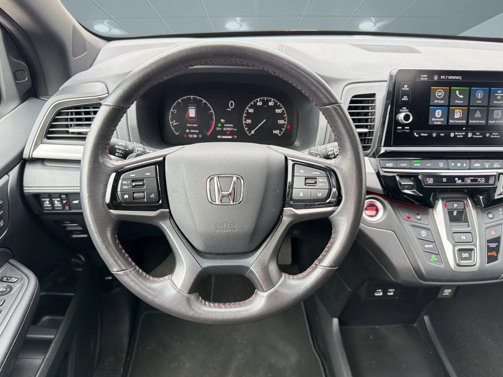 Used 2025 Honda Odyssey Sport-L image 26