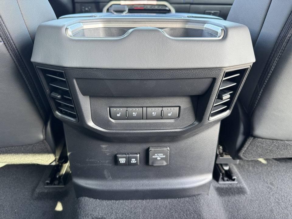 New 2026 Toyota Tundra Platinum image 7