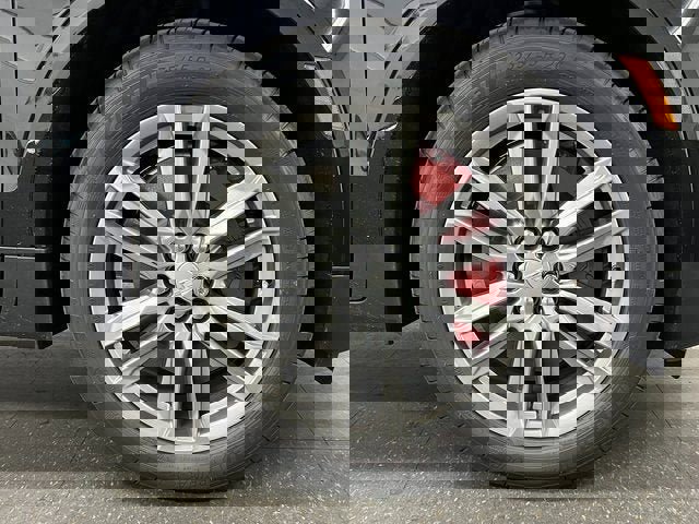 New 2025 Cadillac XT5 Sportv w/ Technology Package image 11