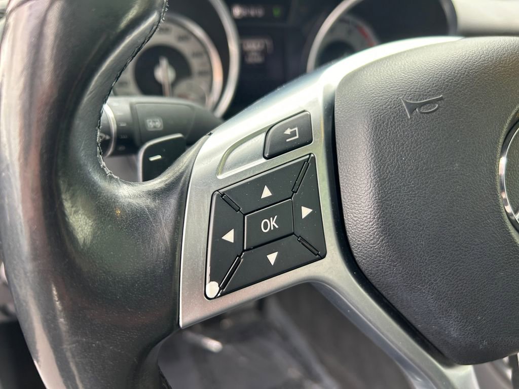 Used 2016 Mercedes-Benz SLK 350 image 15