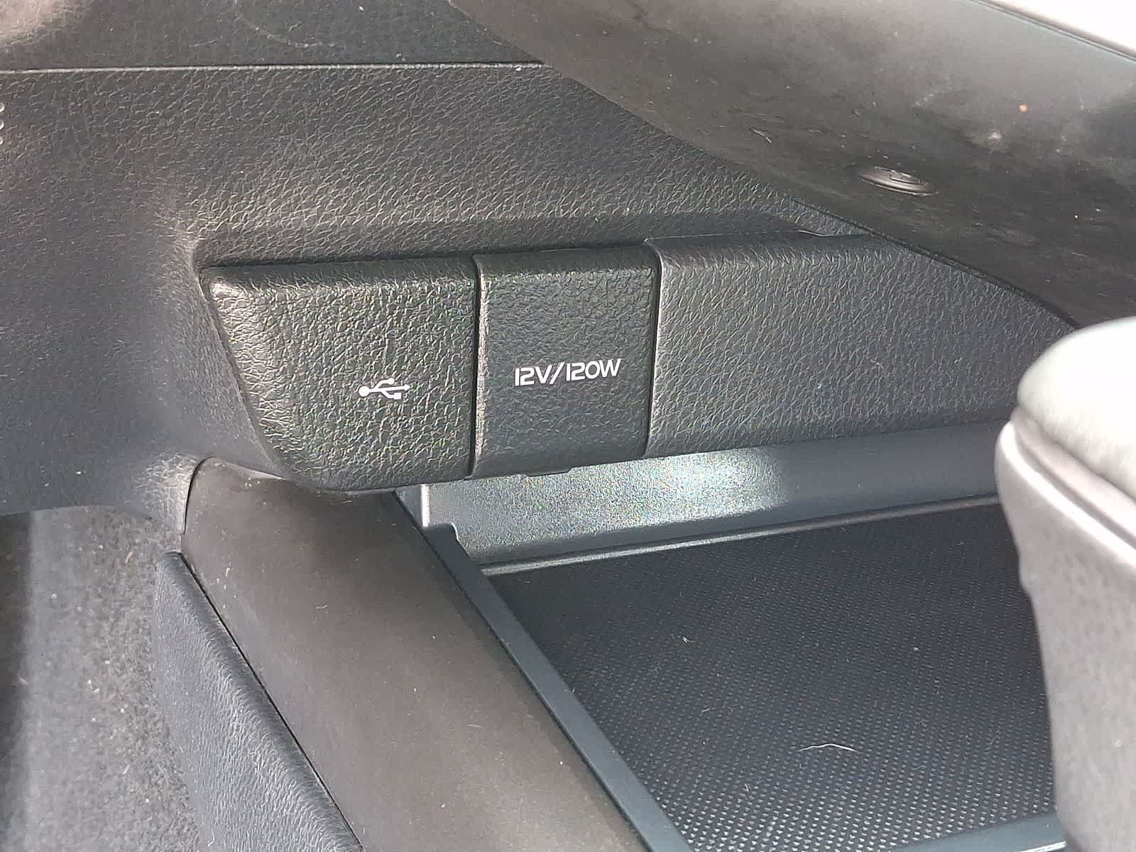 Used 2023 Toyota Camry SE FWD image 27