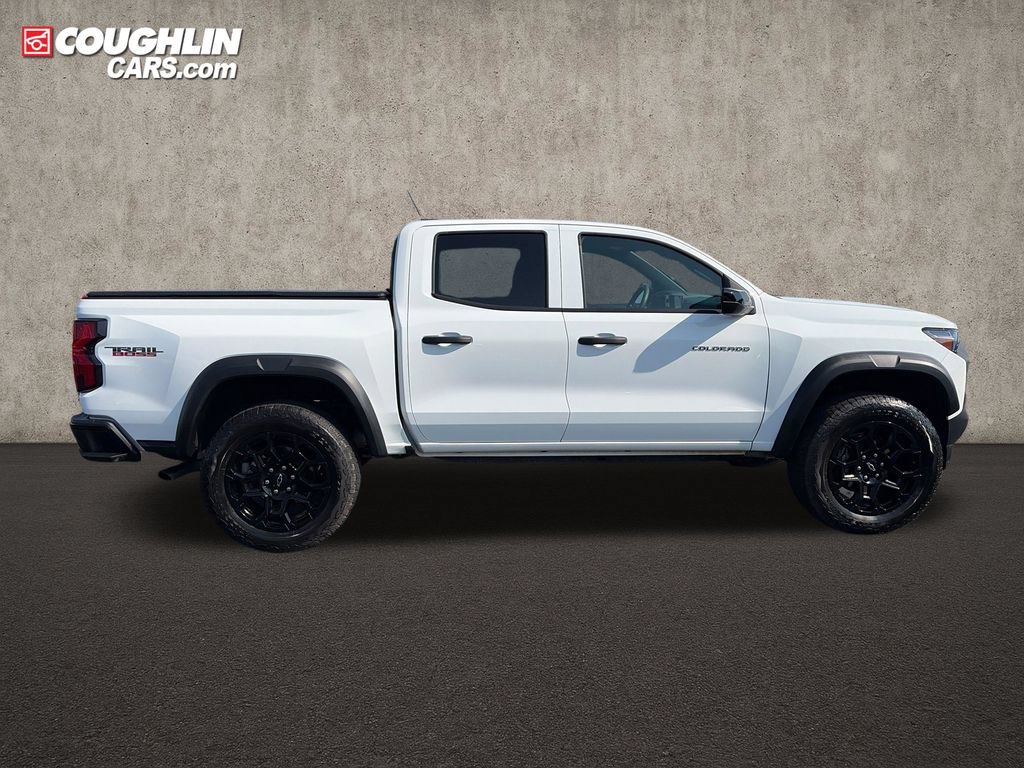 Used 2026 Chevrolet Colorado Trail Boss AWD/4WD image 9