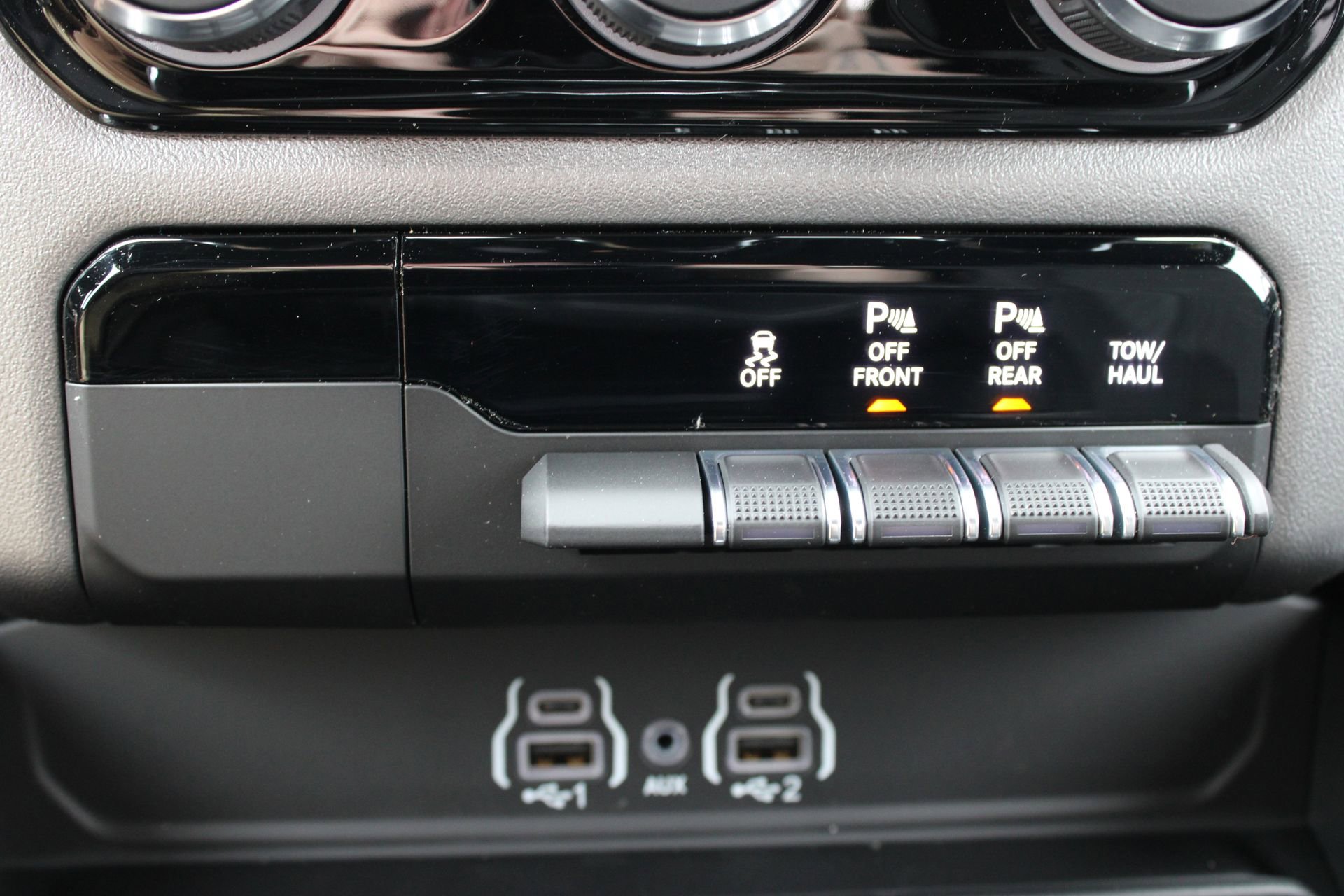 New 2026 RAM 1500 Big Horn w/ Night Edition AWD/4WD image 39