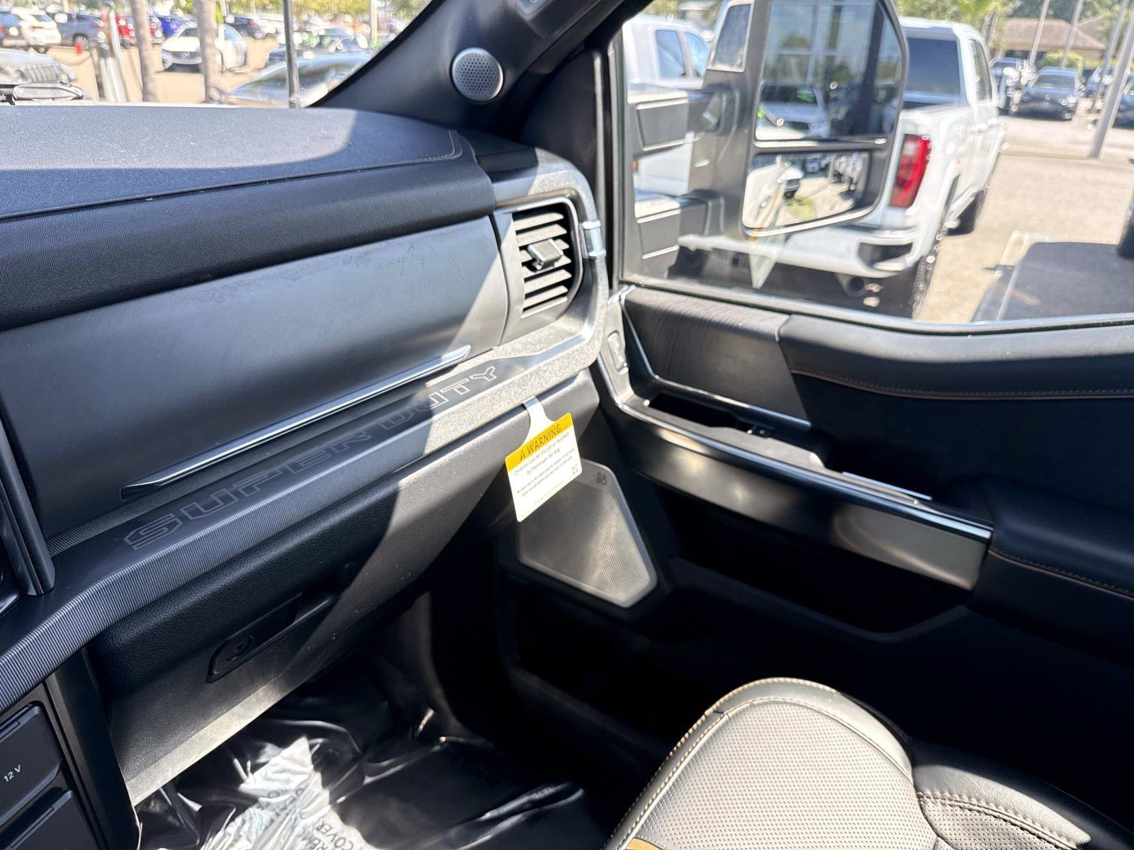 Used 2024 Ford F350 Platinum AWD/4WD image 25