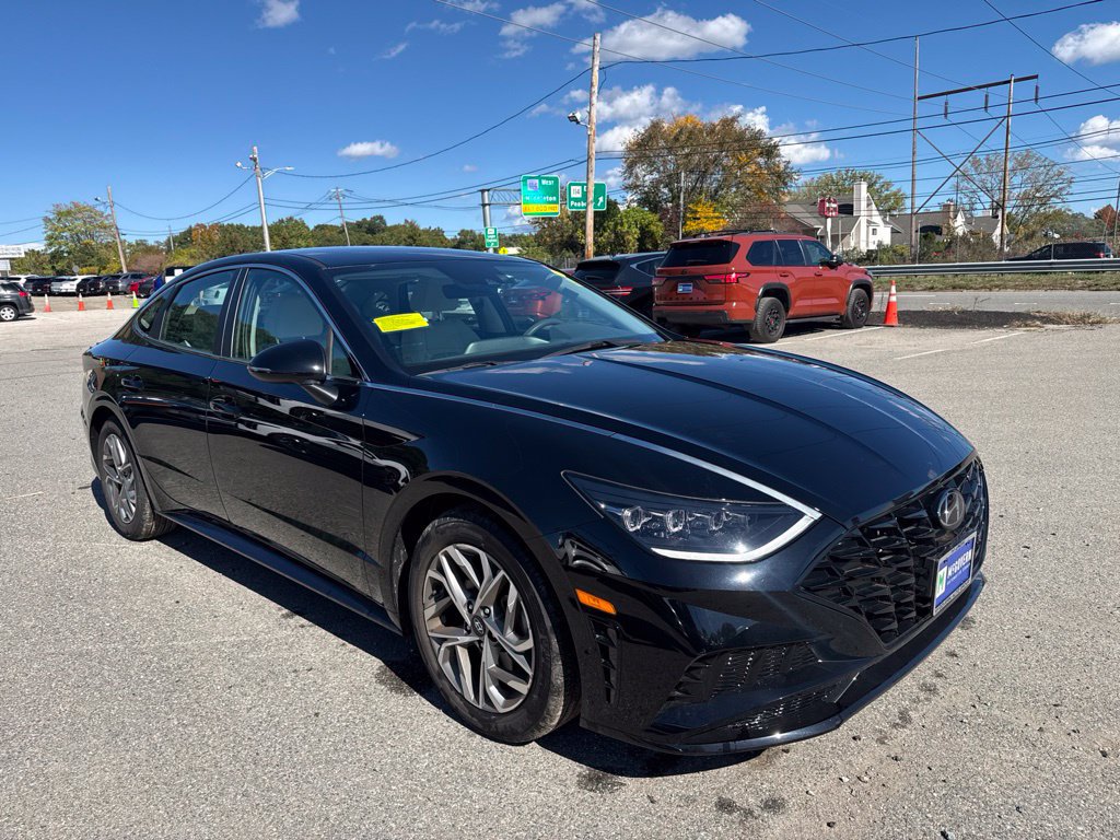 Used 2023 Hyundai Sonata SEL FWD image 4