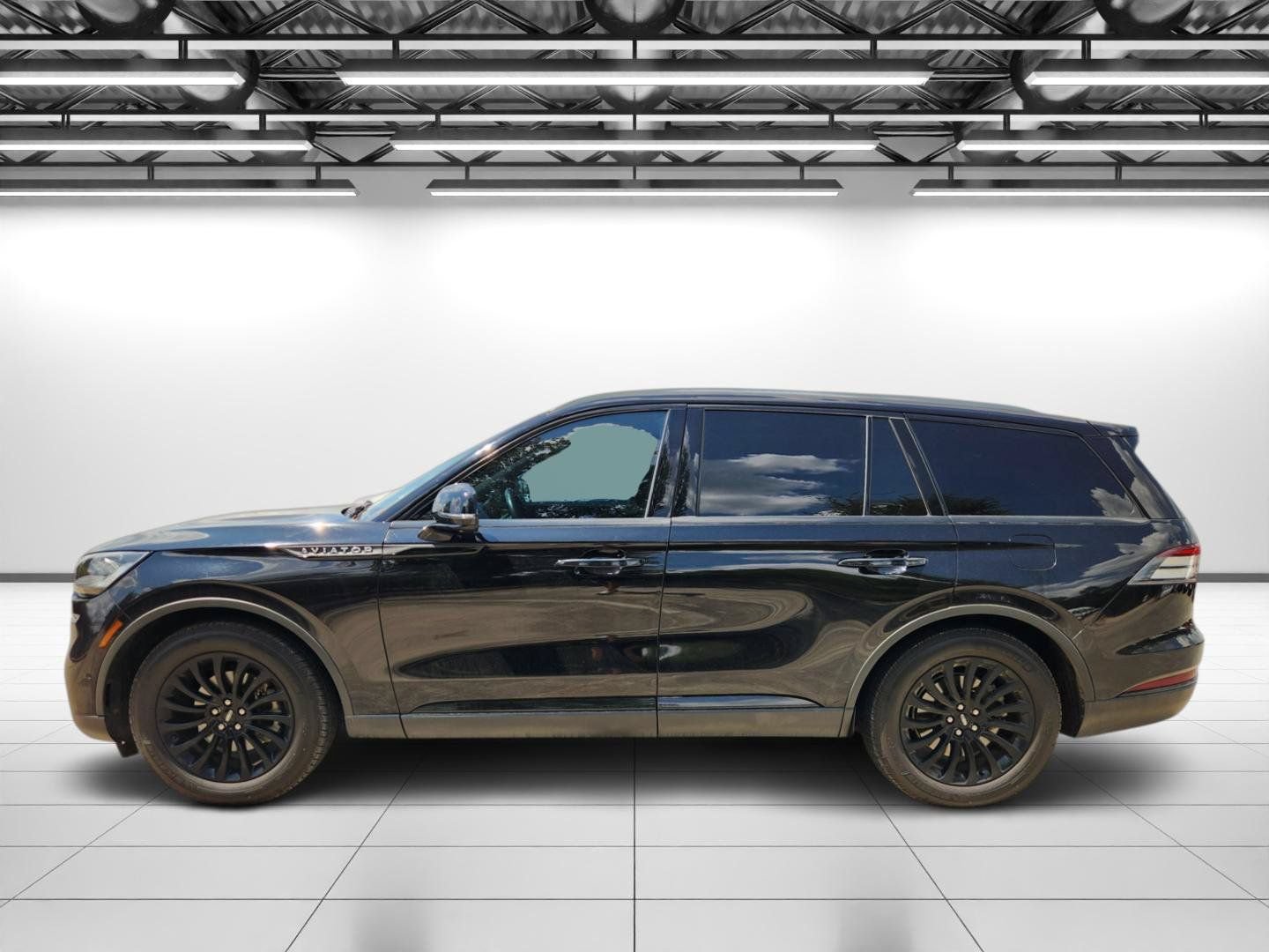 Used 2021 Lincoln Aviator Reserve w/ Equipment Group 201A RWD image 6