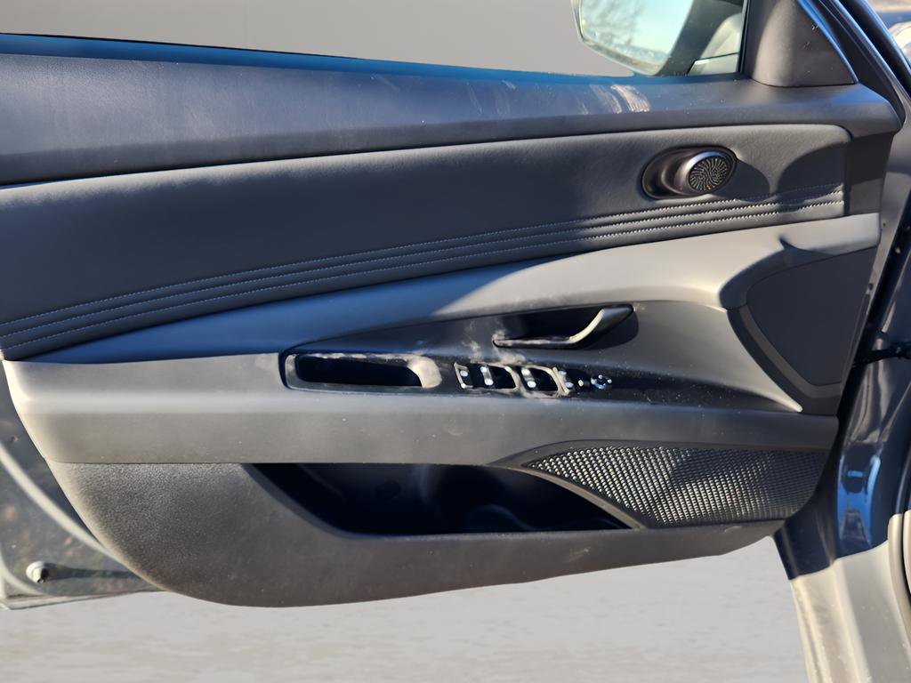 New 2026 Hyundai Elantra SEL Sport Premium FWD image 12