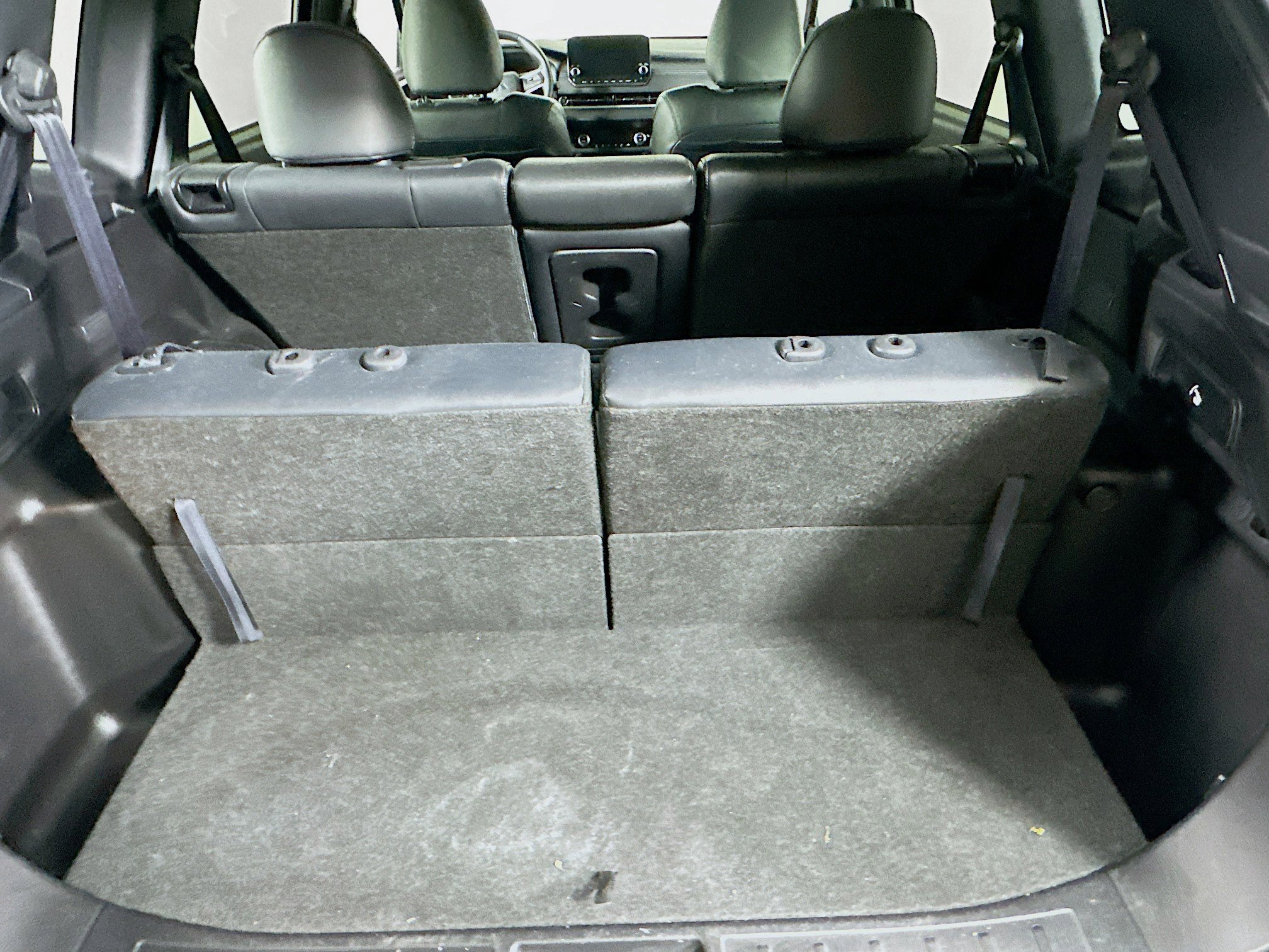 Used 2024 Mitsubishi Outlander SE image 27