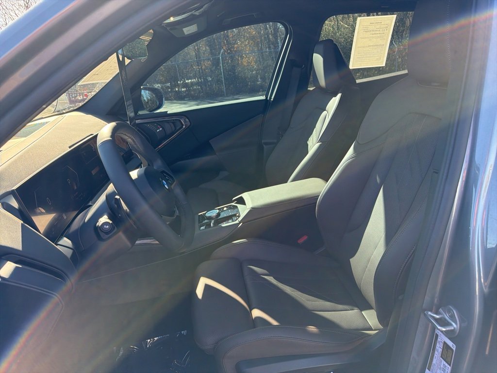 Certified 2025 BMW X3 xDrive30i w/ Premium Package image 11