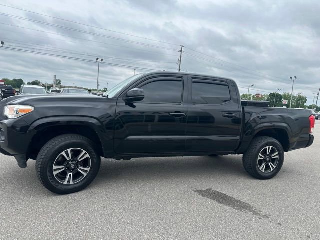 Used 2017 Toyota Tacoma SR w/ Tow Package AWD/4WD image 26