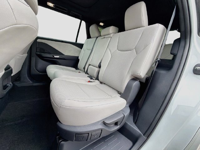 Used 2026 Lexus TX 350 AWD w/ Technology Package image 23