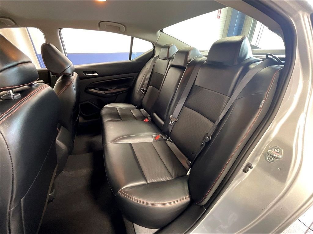 Used 2023 Nissan Altima 2.5 SR FWD image 15