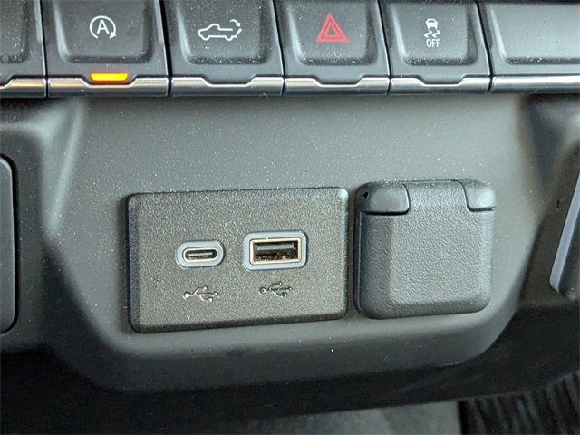 Certified 2024 Chevrolet Silverado 1500 Custom image 20
