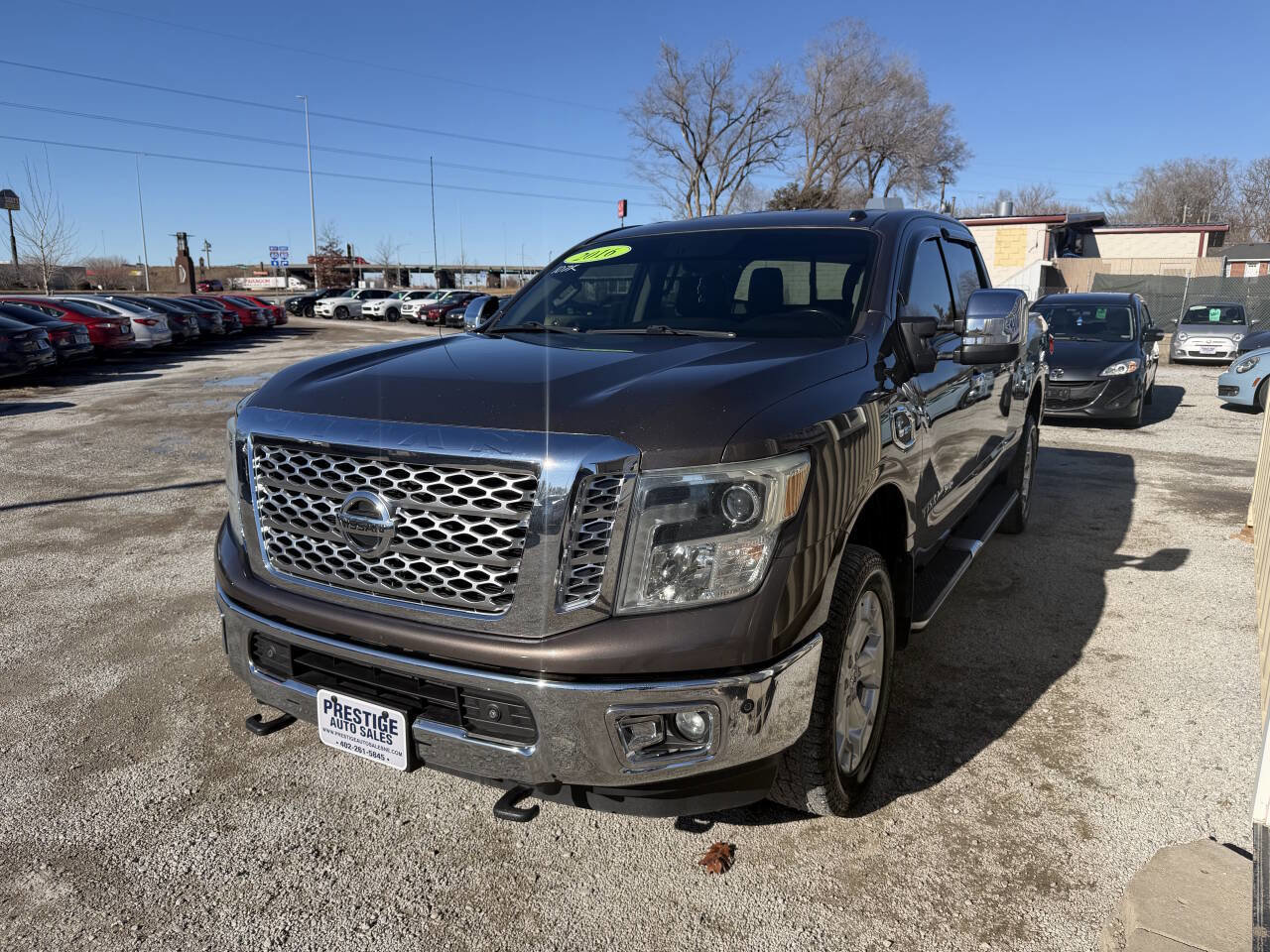 Used 2016 Nissan Titan SL AWD/4WD image 3