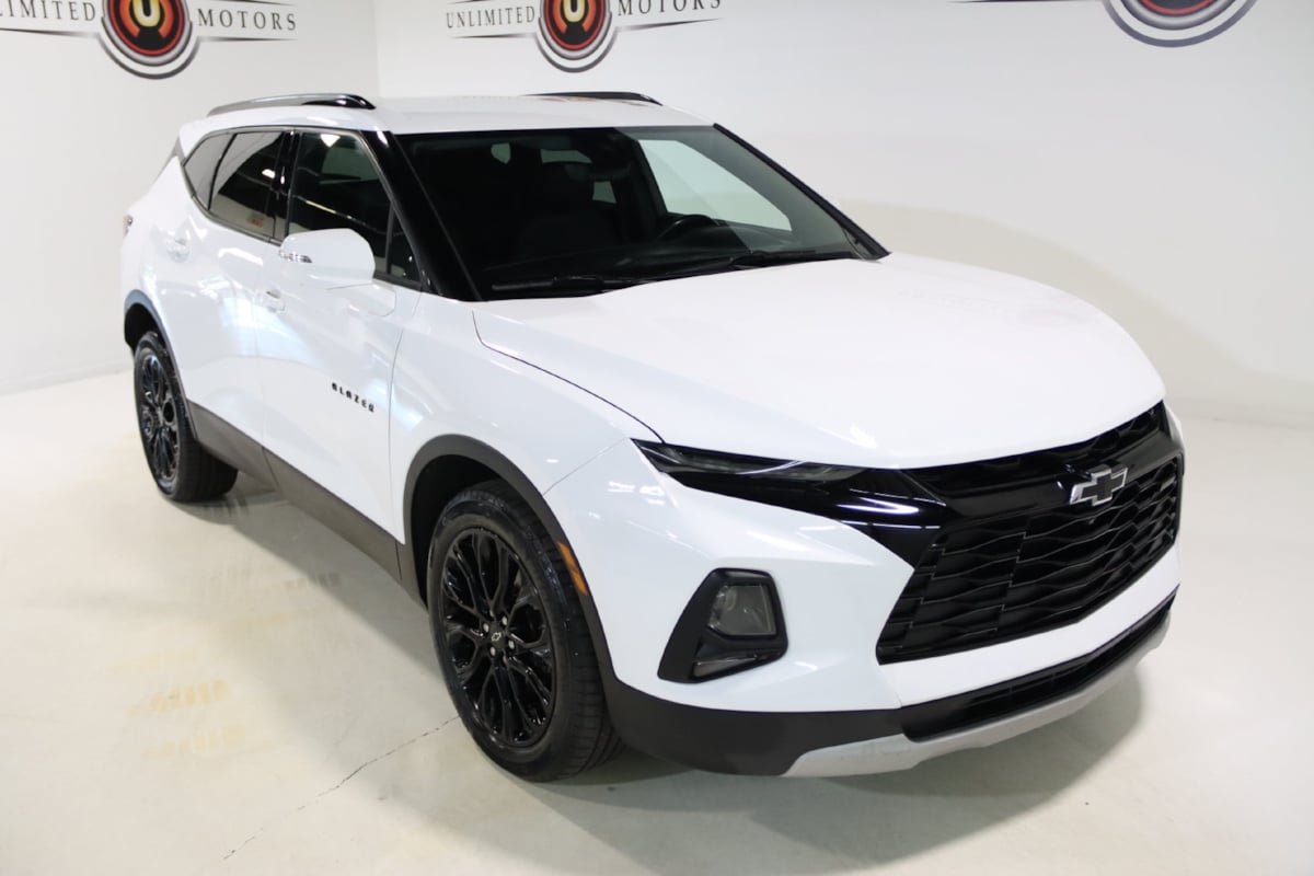 Used 2022 Chevrolet Blazer LT w/ Sound & Technology Package AWD/4WD image 17