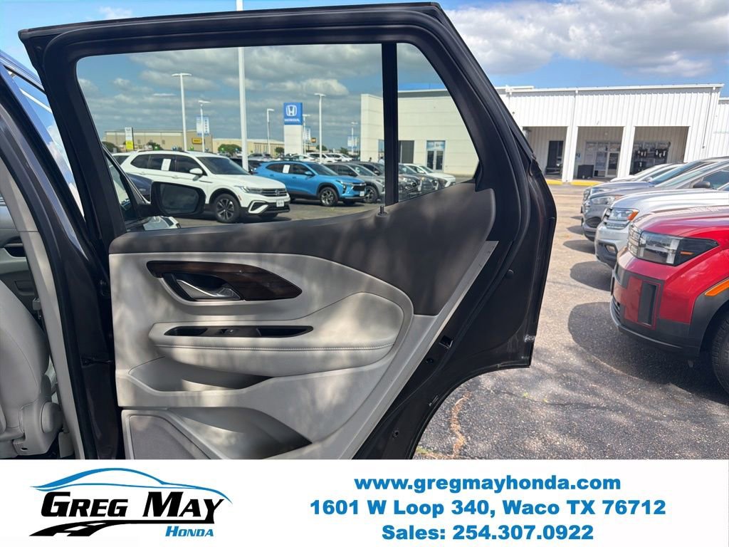 Used 2019 GMC Terrain Denali w/ Advanced Safety Package FWD image 27