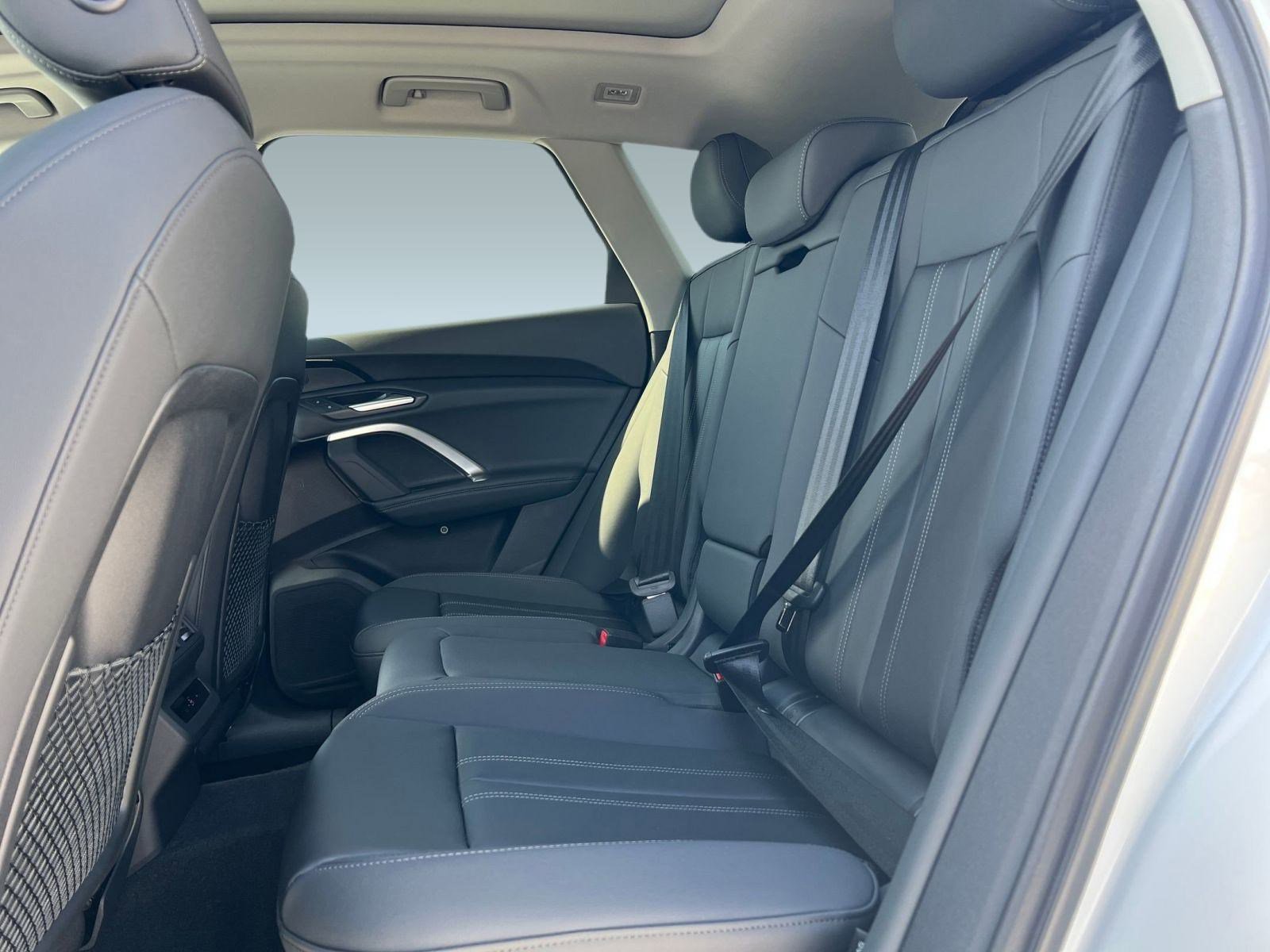 New 2025 Audi Q5 Premium image 14