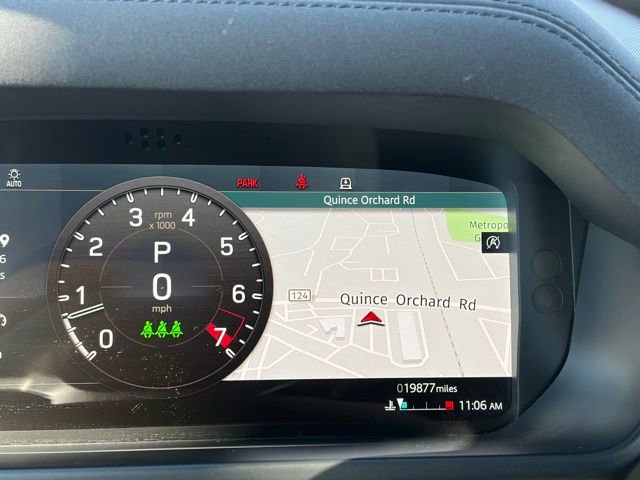 Used 2023 Land Rover Defender 90 S image 20