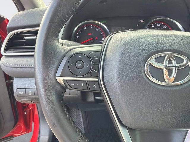 Used 2019 Toyota Camry XSE image 25