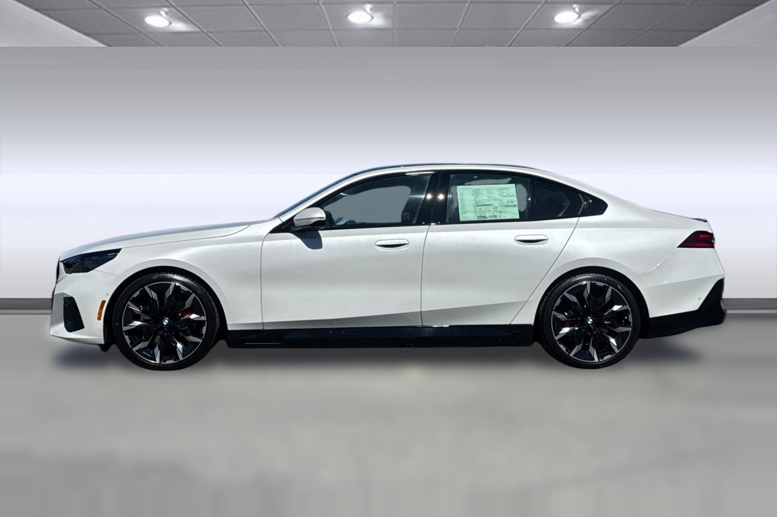 New 2027 BMW i5 M60 w/ Executive Package RWD image 2