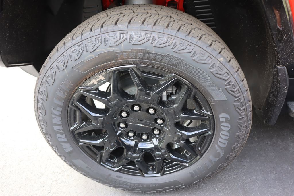 New 2026 GMC Hummer EV 4x4 Crew Cab image 5