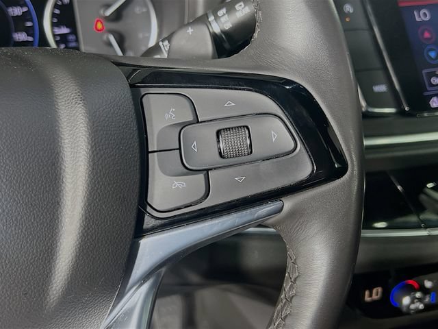 Used 2023 Buick Enclave Avenir w/ Avenir Technology Package FWD image 18