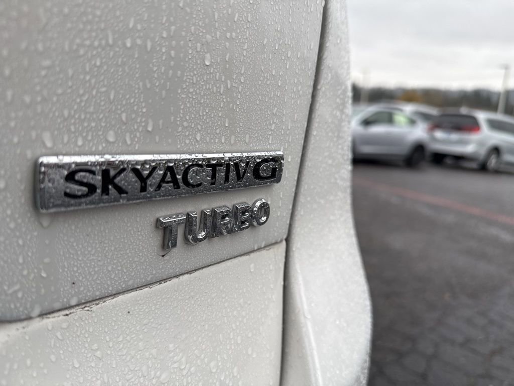 Used 2024 MAZDA CX-5 Carbon Edition image 10