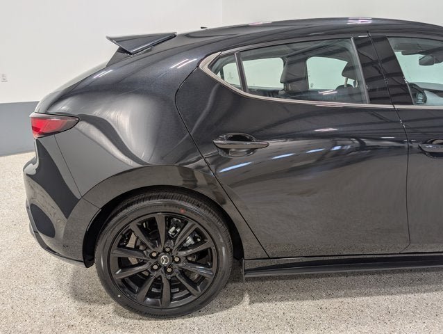 New 2026 MAZDA MAZDA3 Hatchback w/Premium Plus Pkg AWD/4WD image 10