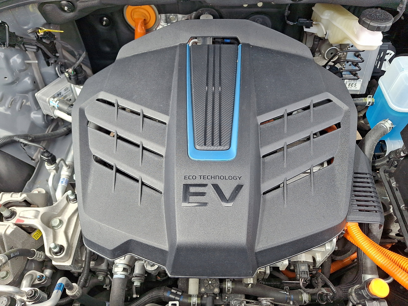 Certified 2023 Hyundai Kona SE w/ Cargo Package image 29