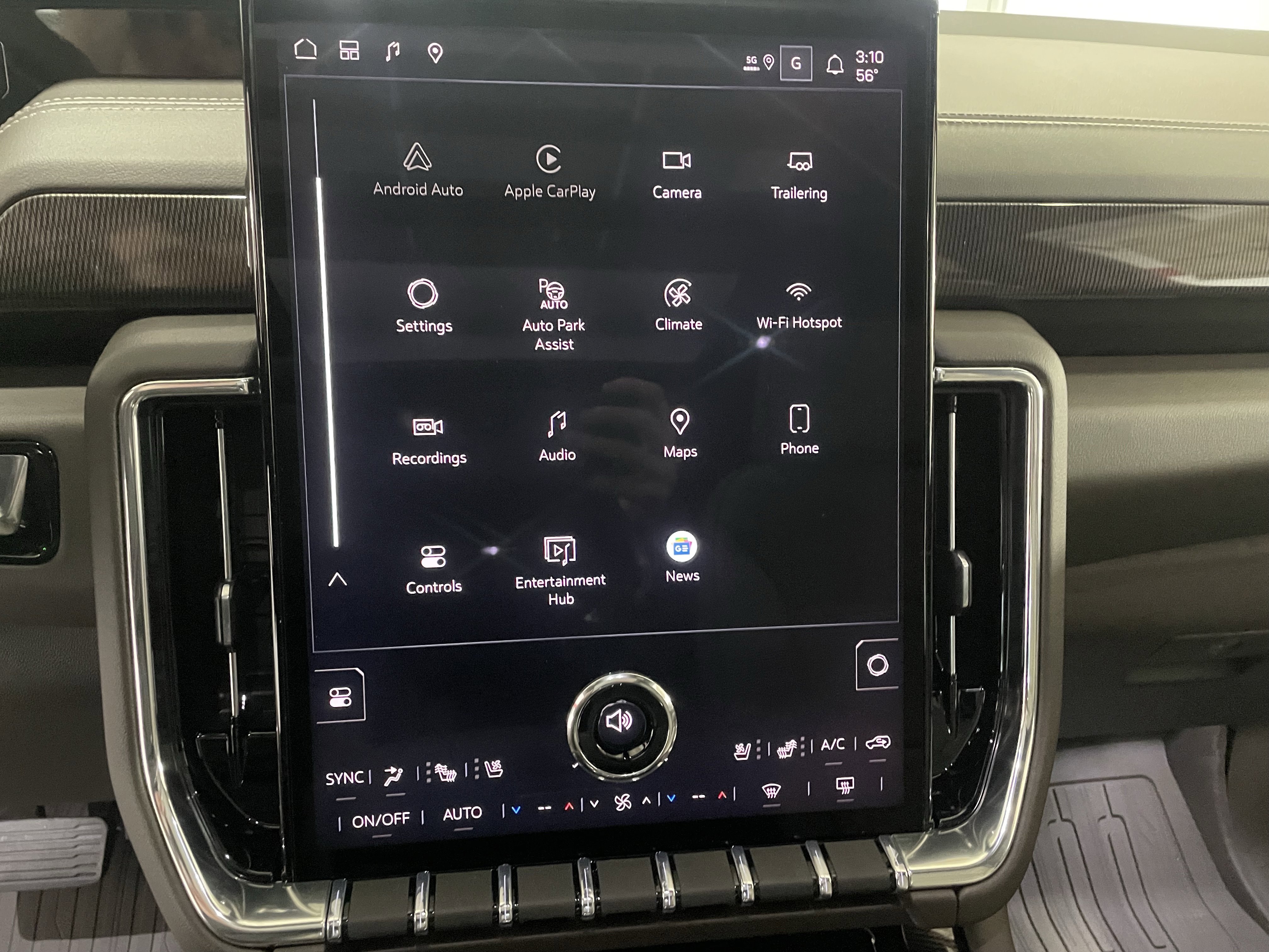 New 2026 GMC Yukon Elevation w/ Elevation Premium Package image 21