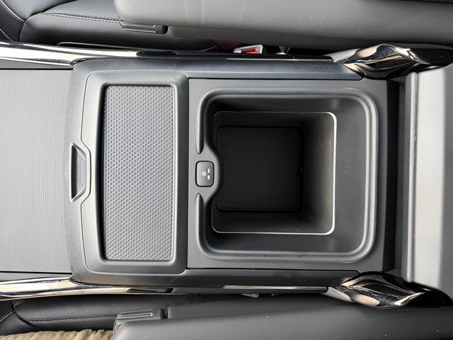 Certified 2024 Land Rover Range Rover Sport Dynamic SE image 21