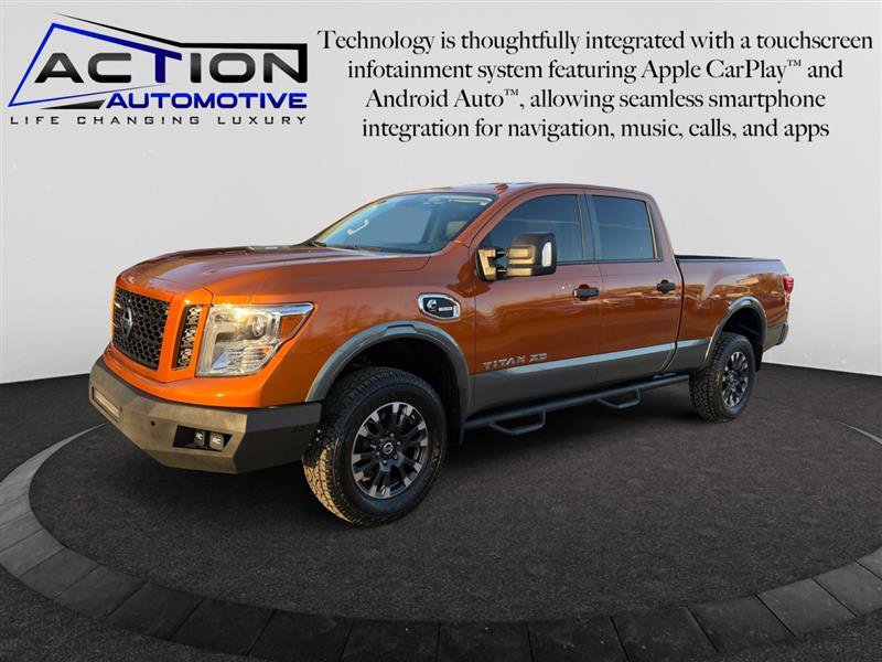 Used 2019 Nissan Titan PRO-4X image 4