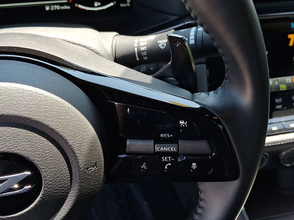 Certified 2025 Nissan Z Performance w/ Floor Mat Package RWD image 21